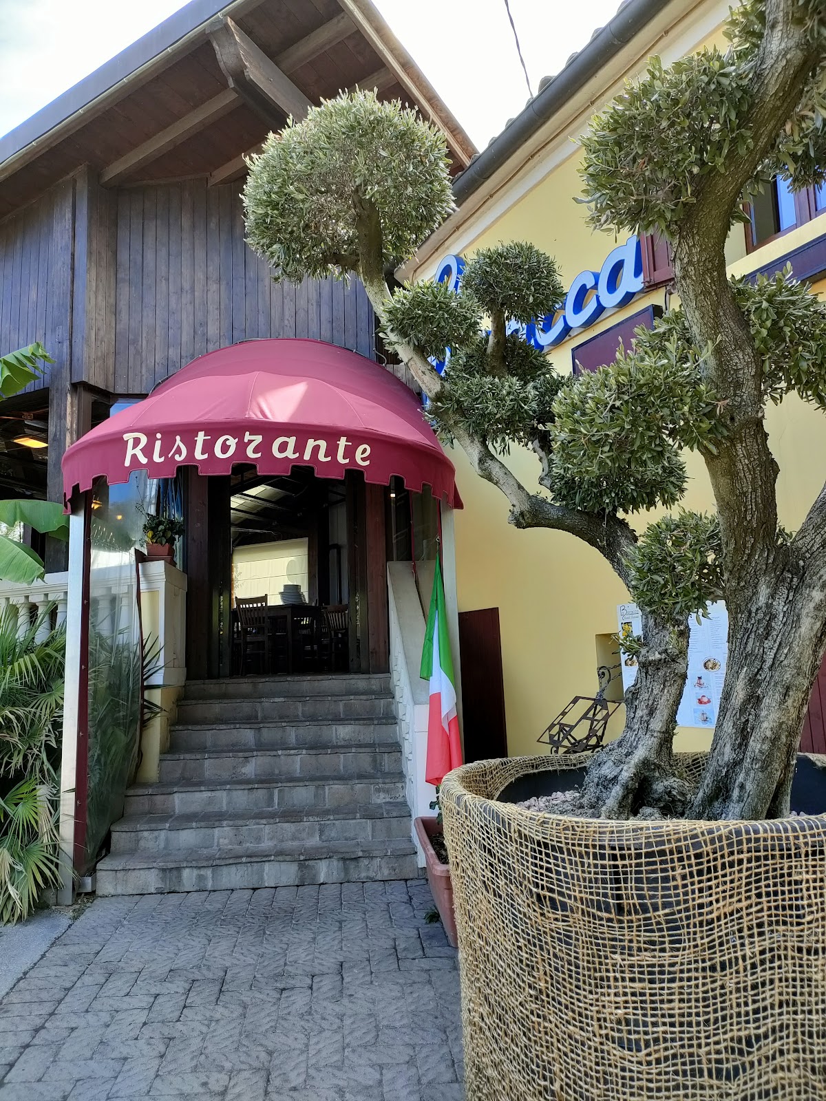 Foto di La Baracca ristorante Cucina Tipica romagnola-Camere-a-Rimini..