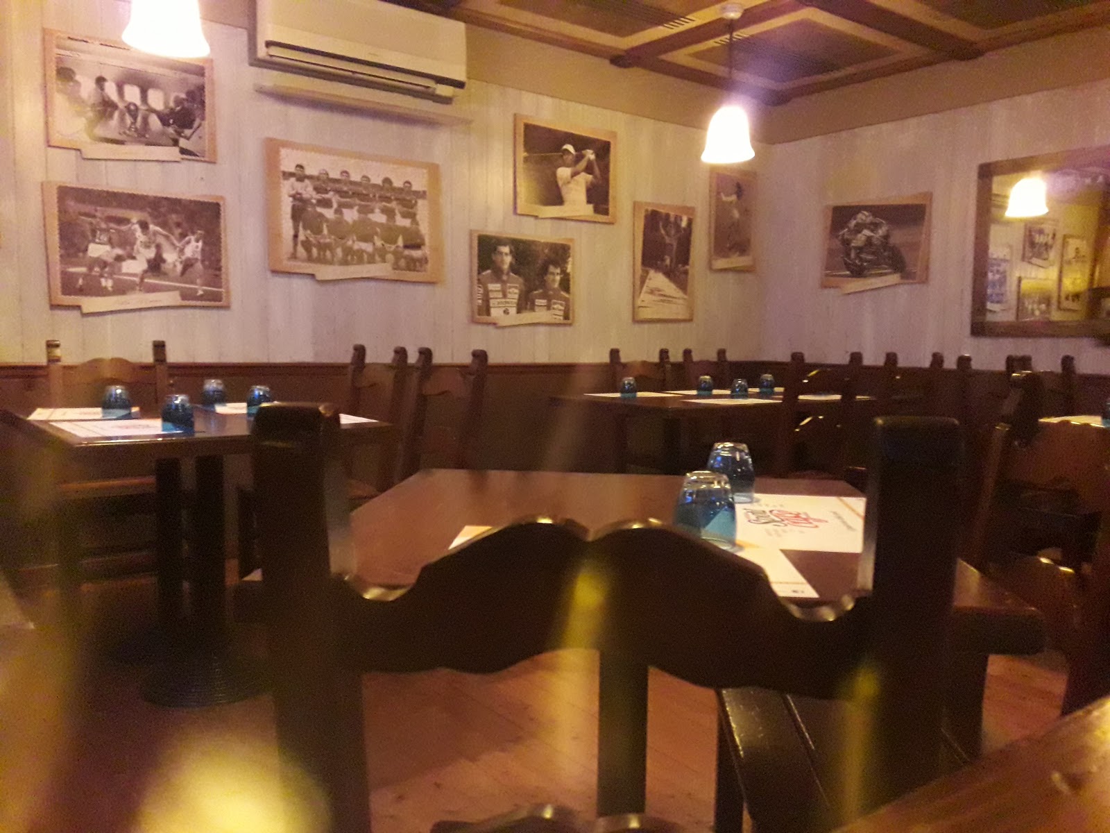 Foto di Mata Hari Pizzeria, Ristorante, Bistrot, Steak House, Wine Bar, Birreria