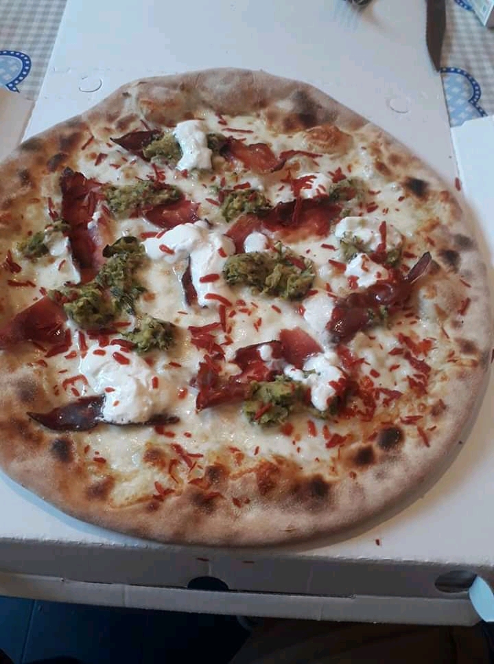 Foto di Pizzeria Da Asporto Al Cento52