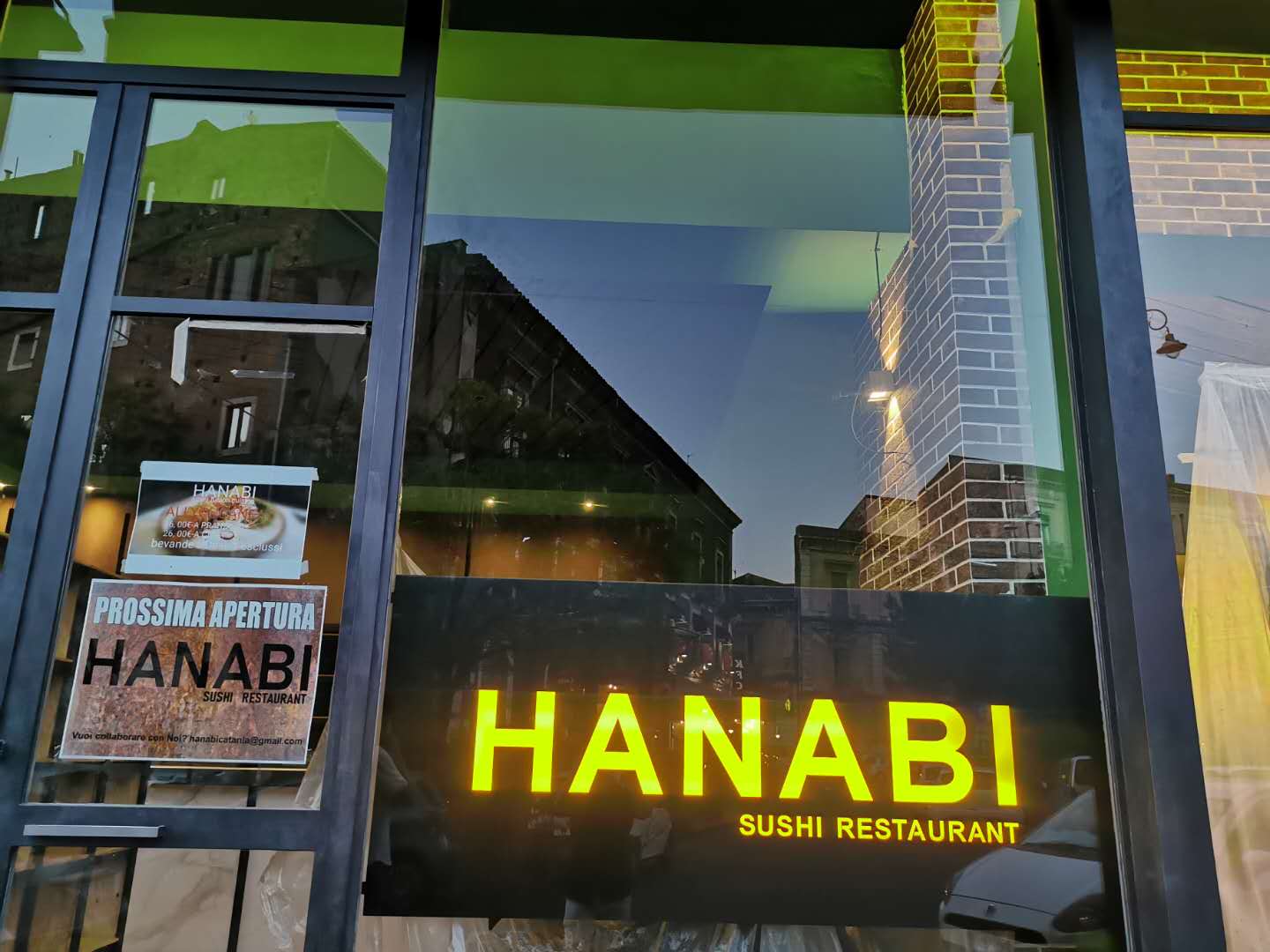 Foto di Hanabi Sushi Restaurant