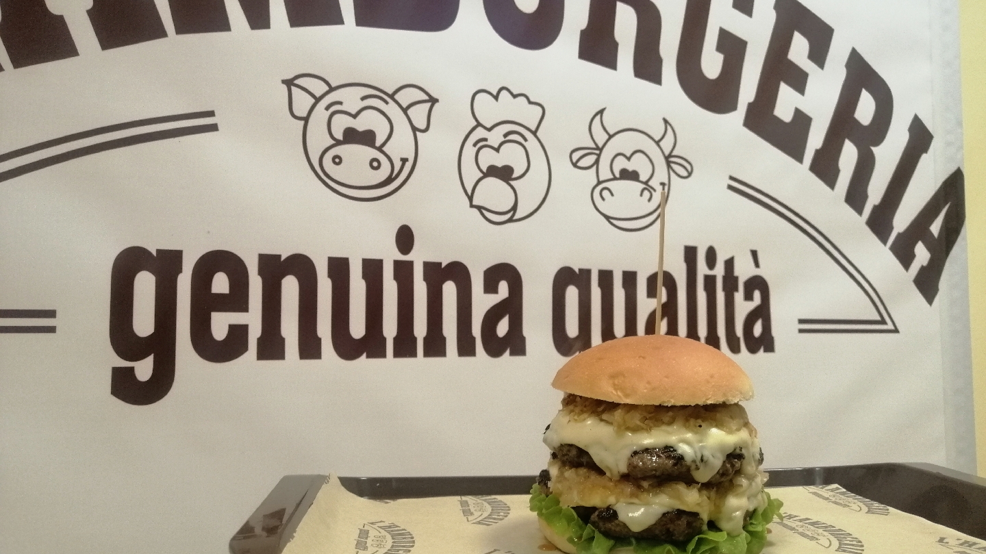 Foto di L'hamburgeria genuina qualità Rodengo-Saiano